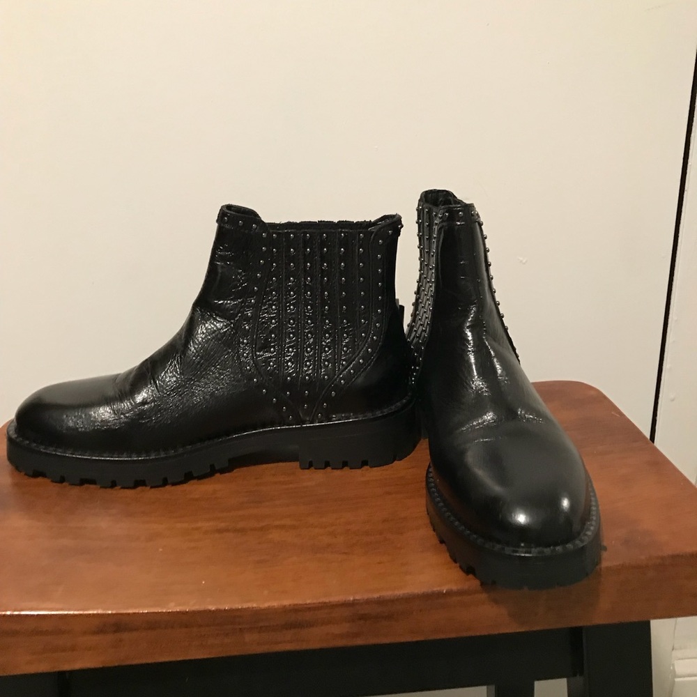 Zara leather ankle boots, new with tags